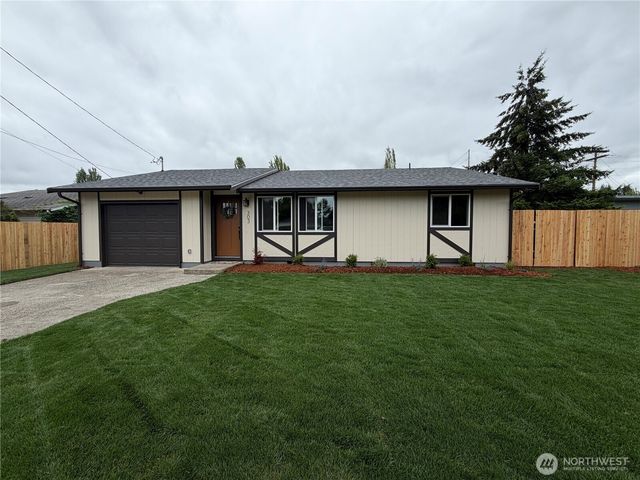 303 Railroad Street SW, Yelm, WA 98597