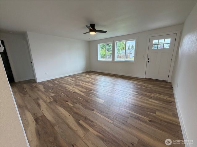 303 Railroad Street SW, Yelm, WA 98597