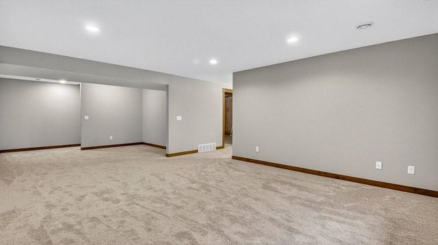 5580 Green Park Drive, Eau Claire, WI 54703