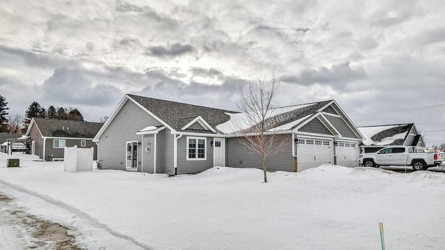 5580 Green Park Drive, Eau Claire, WI 54703