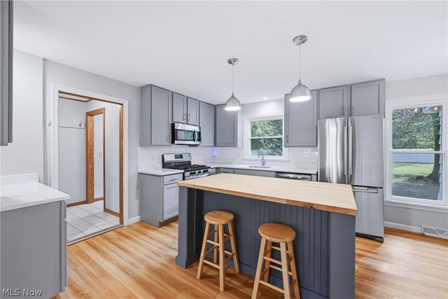 871 Glenbrook Road, Boardman, OH 44512