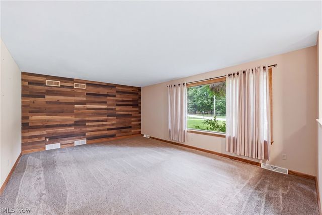 871 Glenbrook Road, Boardman, OH 44512