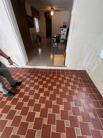 5561 SW 5th Ter, Miami, FL 33134