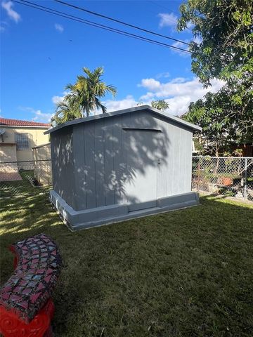 5561 SW 5th Ter, Miami, FL 33134