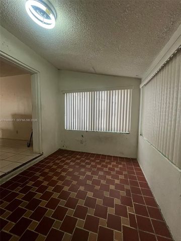 5561 SW 5th Ter, Miami, FL 33134