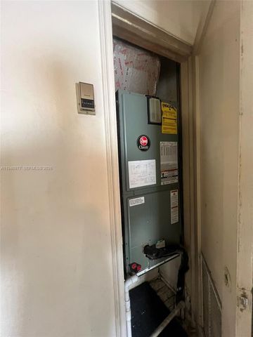 5561 SW 5th Ter, Miami, FL 33134