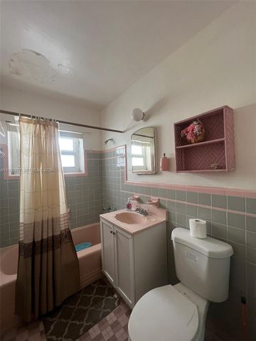 5561 SW 5th Ter, Miami, FL 33134