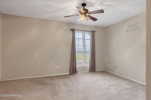201 High Meadows Boulevard 101, Lafayette, LA 70507