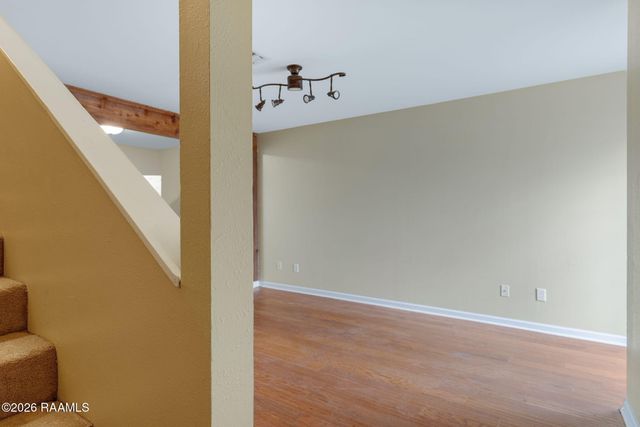 201 High Meadows Boulevard 101, Lafayette, LA 70507