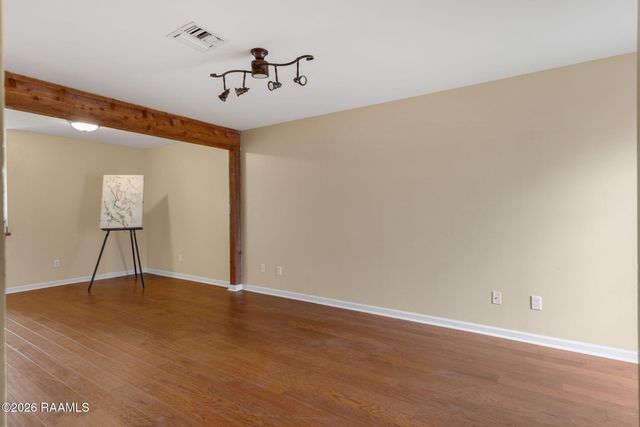 201 High Meadows Boulevard 101, Lafayette, LA 70507