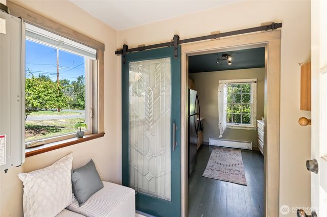 305 49th Street, Port Townsend, WA 98368