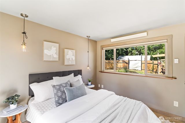 305 49th Street, Port Townsend, WA 98368