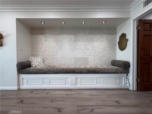 1174 E Ocean 10, Long Beach, CA 90802