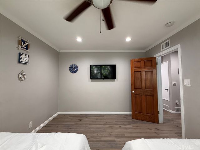 1174 E Ocean 10, Long Beach, CA 90802