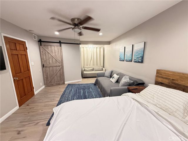 1174 E Ocean 10, Long Beach, CA 90802