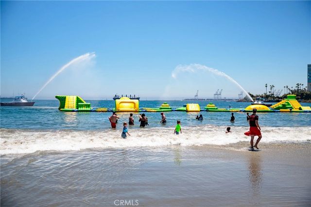1174 E Ocean 10, Long Beach, CA 90802