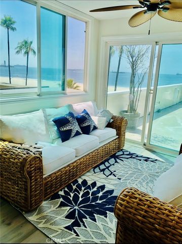 1174 E Ocean 10, Long Beach, CA 90802