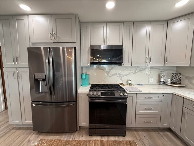 1174 E Ocean 10, Long Beach, CA 90802