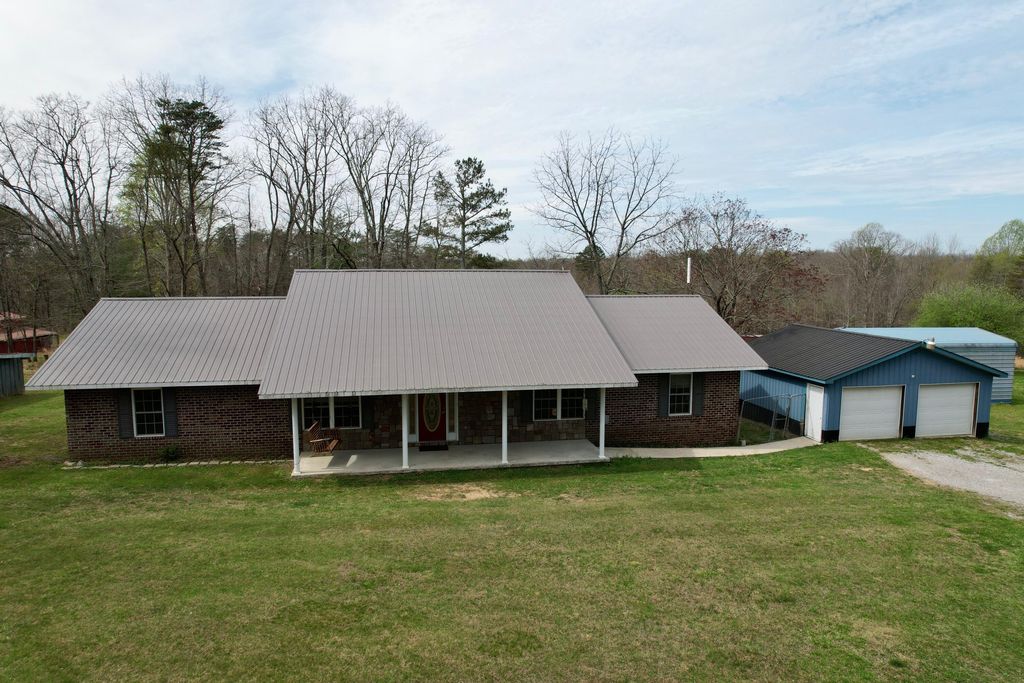 1026 Bluff View Road, Dayton, TN 37321