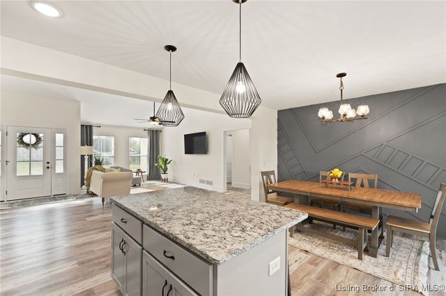 2413 Ridgewood Court, Jeffersonville, IN 47130