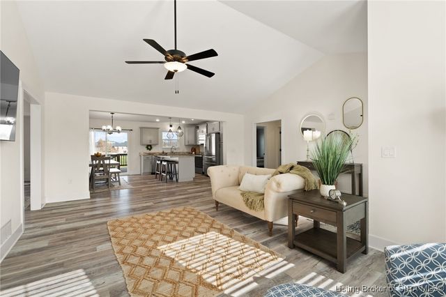 2413 Ridgewood Court, Jeffersonville, IN 47130