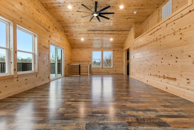 7014 Highway 15, Rogers, KY 41365