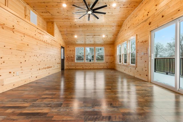 7014 Highway 15, Rogers, KY 41365