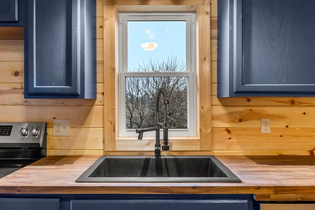 7014 Highway 15, Rogers, KY 41365