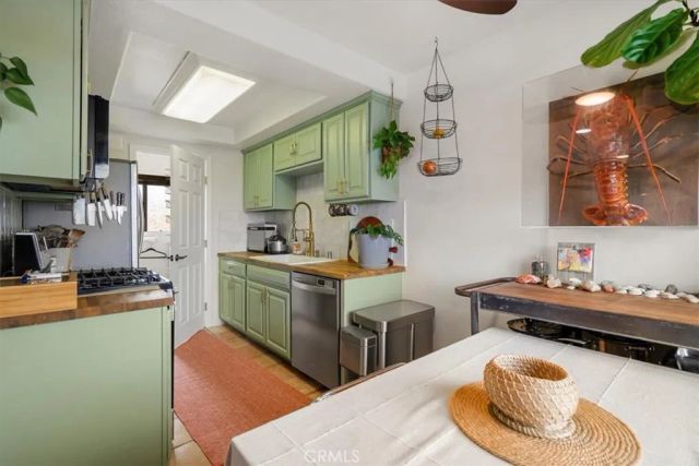 1509 Stanley 304, Long Beach, CA 90804