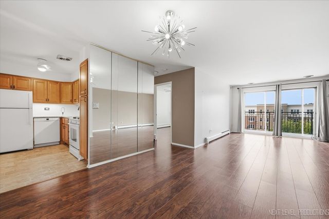 5506 LINCOLN Avenue 521, Morton Grove, IL 60053