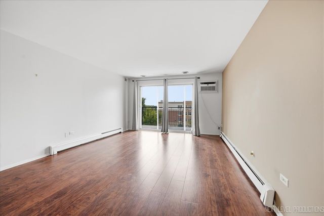 5506 LINCOLN Avenue 521, Morton Grove, IL 60053