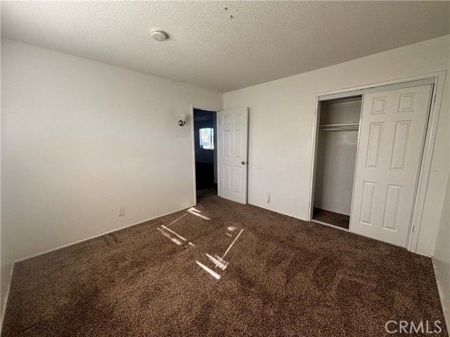 701 E Oakland, Hemet, CA 92543