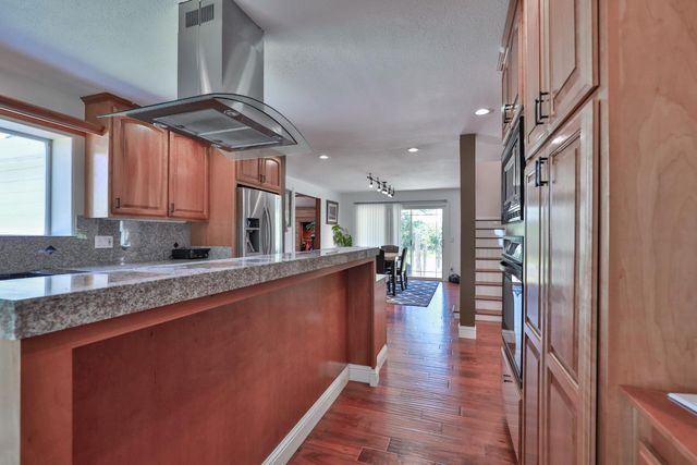 3081-3079 Little Spur, Somerset, CA 95684