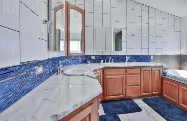 3081-3079 Little Spur, Somerset, CA 95684