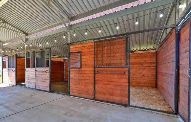 3081-3079 Little Spur, Somerset, CA 95684