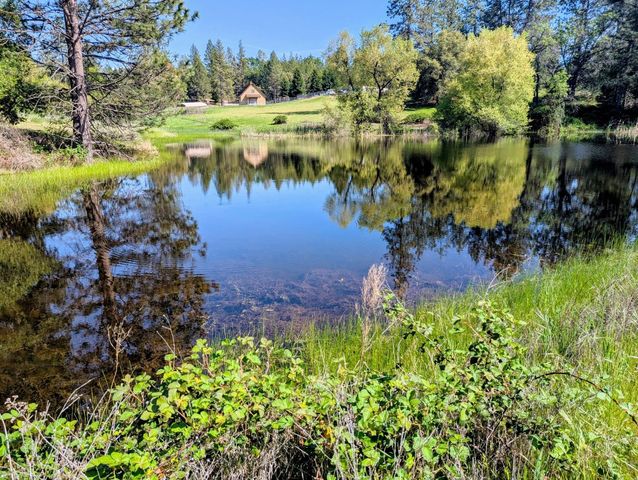 3081-3079 Little Spur, Somerset, CA 95684