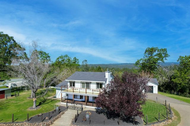 3081-3079 Little Spur, Somerset, CA 95684