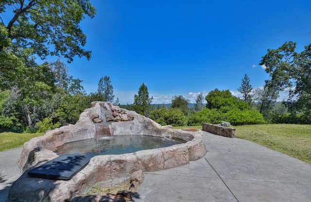 3081-3079 Little Spur, Somerset, CA 95684