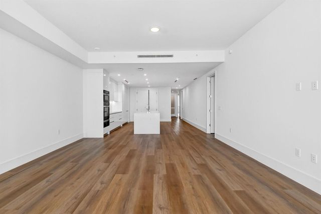 220 Lake Shore Drive 1808, Lake Park, FL 33403