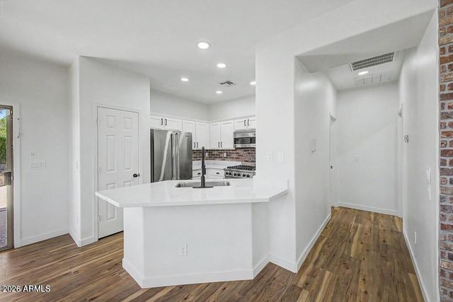 39606 N Prairie Lane, Anthem, AZ 85086