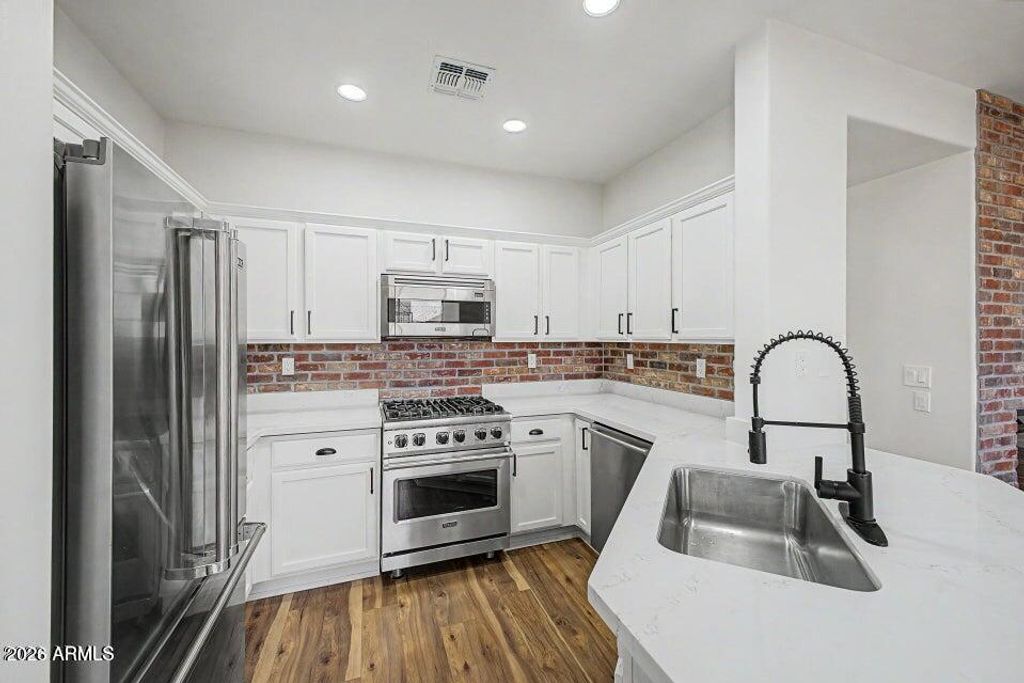 39606 N Prairie Lane, Anthem, AZ 85086