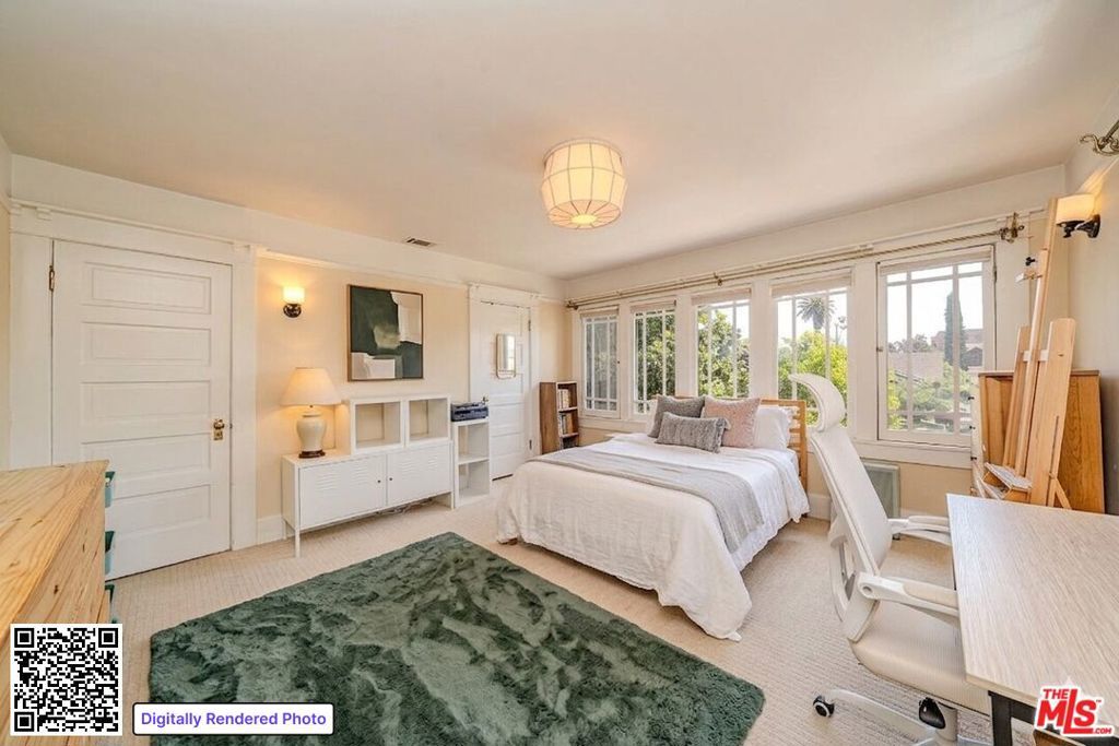 Image 29 of property listing at 163 S Kingsley Drive, Los Angeles, CA 90004
