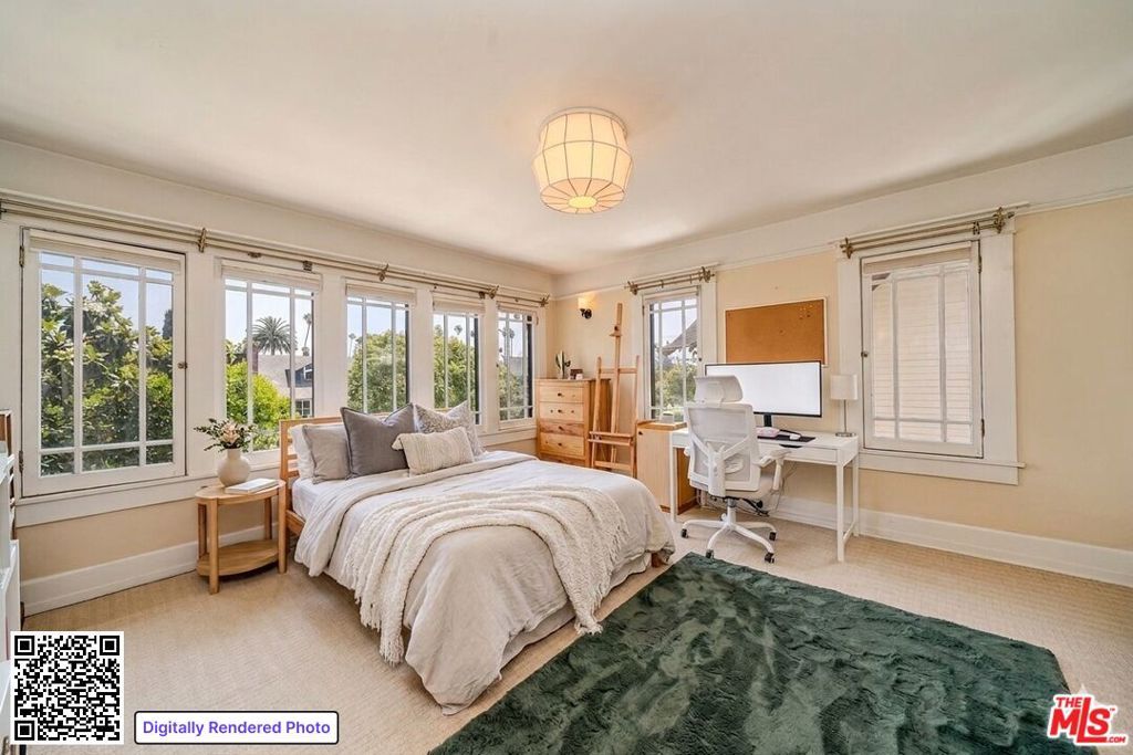 Image 30 of property listing at 163 S Kingsley Drive, Los Angeles, CA 90004