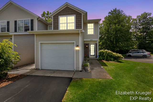 3292 Park Ridge Lane, Grand Rapids, MI 49525