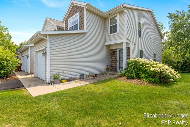 3292 Park Ridge Lane, Grand Rapids, MI 49525