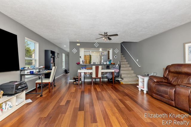 3292 Park Ridge Lane, Grand Rapids, MI 49525
