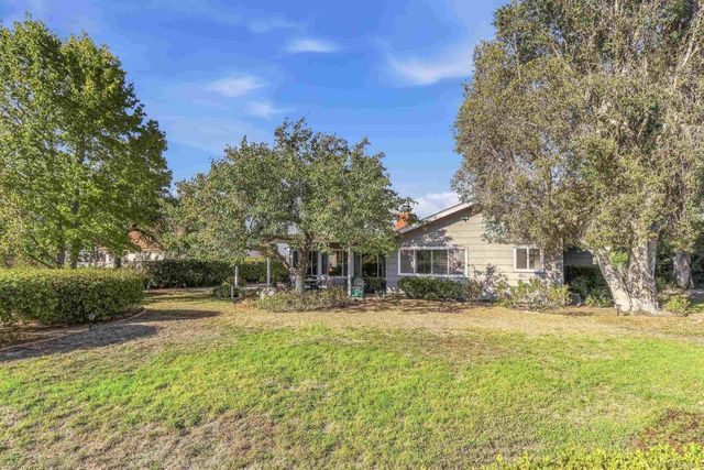 2083 Flying Hills, El Cajon, CA 92020