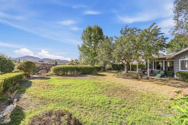 2083 Flying Hills, El Cajon, CA 92020