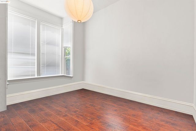 1432 12Th St, Oakland, CA 94607