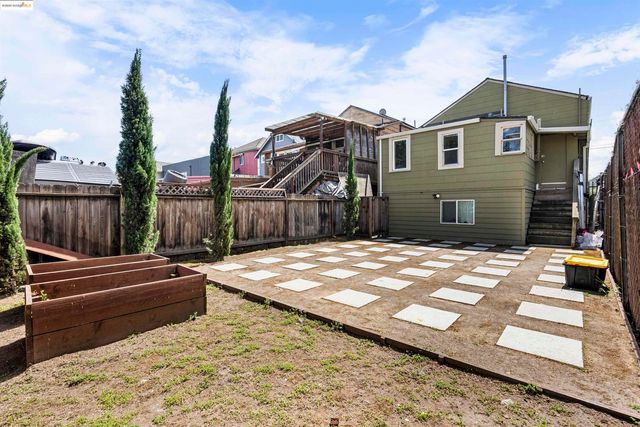 1432 12Th St, Oakland, CA 94607